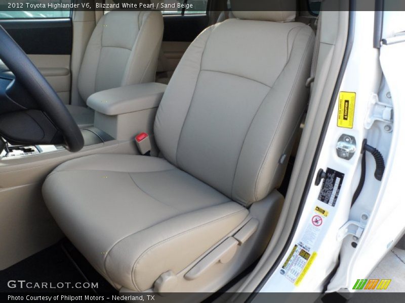 Blizzard White Pearl / Sand Beige 2012 Toyota Highlander V6
