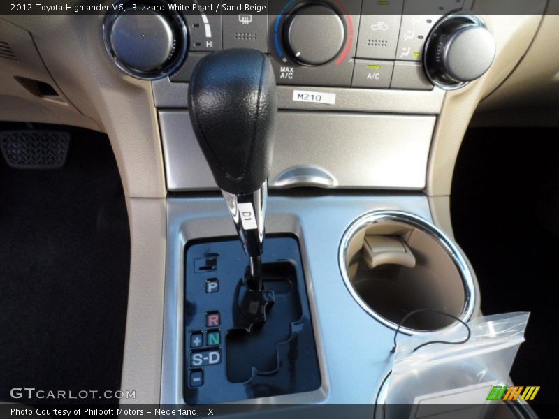 Blizzard White Pearl / Sand Beige 2012 Toyota Highlander V6