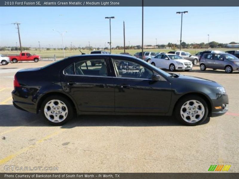 Atlantis Green Metallic / Medium Light Stone 2010 Ford Fusion SE