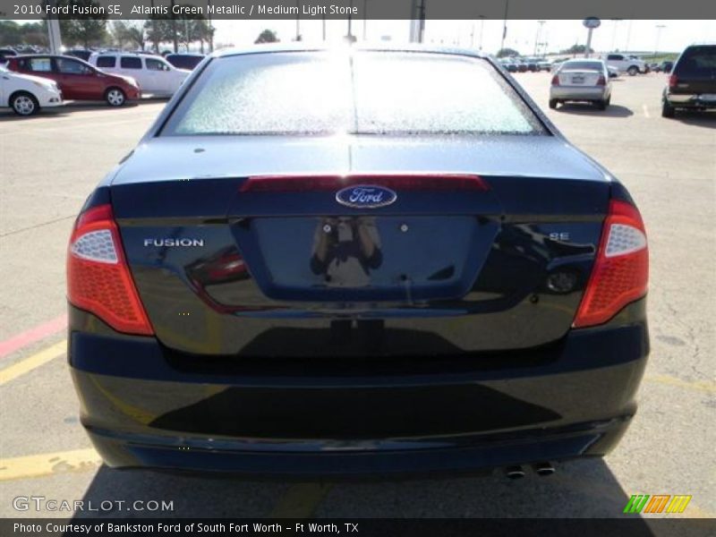 Atlantis Green Metallic / Medium Light Stone 2010 Ford Fusion SE