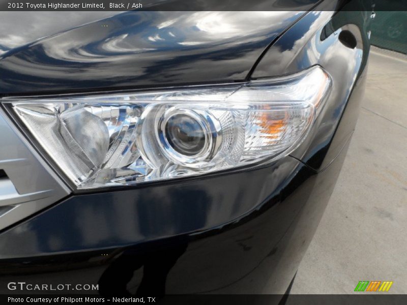 Black / Ash 2012 Toyota Highlander Limited
