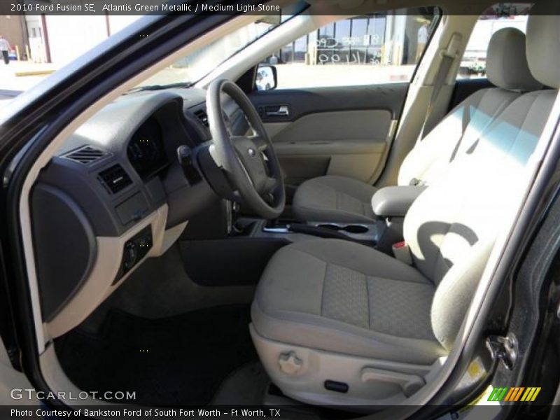 Atlantis Green Metallic / Medium Light Stone 2010 Ford Fusion SE