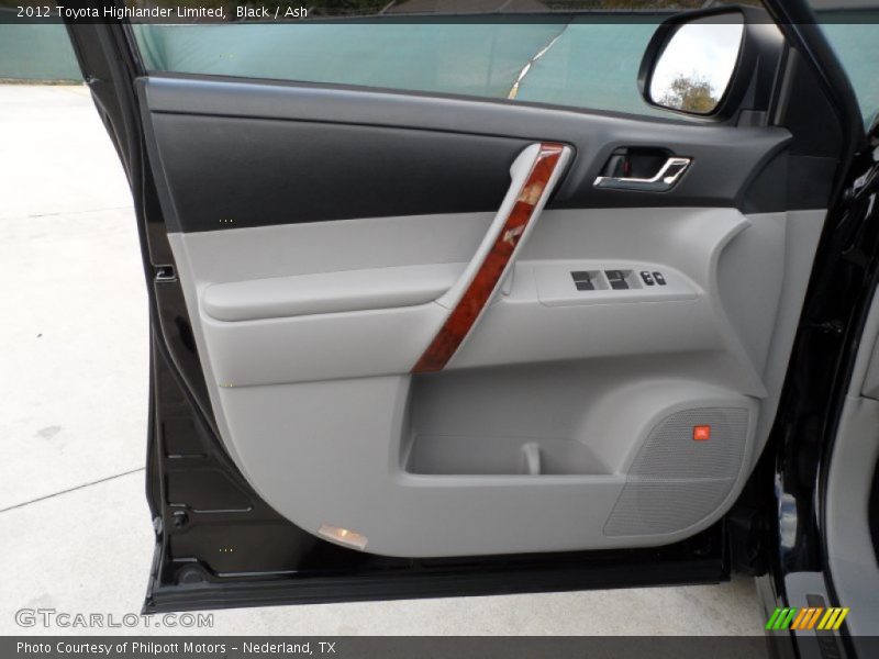 Black / Ash 2012 Toyota Highlander Limited