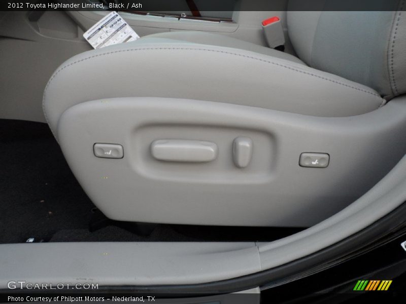 Black / Ash 2012 Toyota Highlander Limited