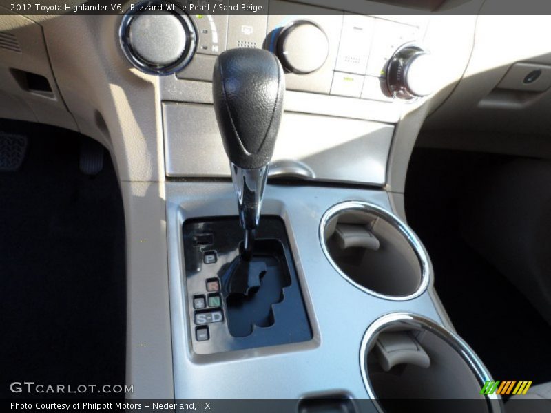 Blizzard White Pearl / Sand Beige 2012 Toyota Highlander V6