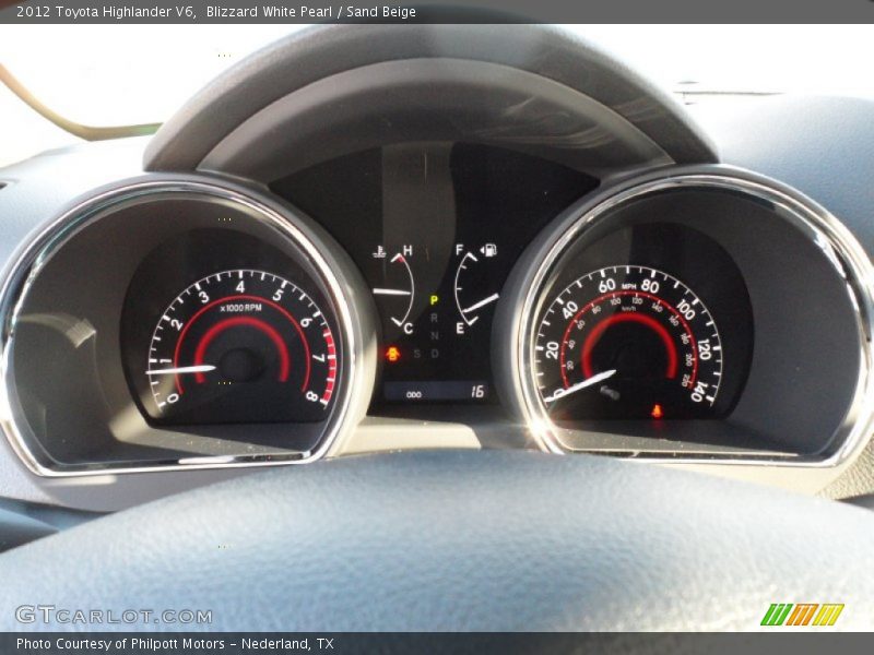 Blizzard White Pearl / Sand Beige 2012 Toyota Highlander V6
