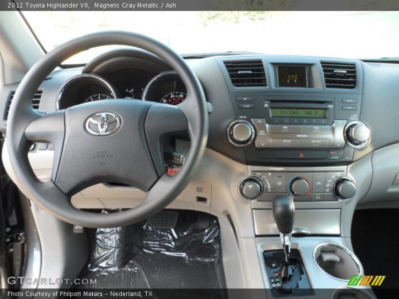 Magnetic Gray Metallic / Ash 2012 Toyota Highlander V6