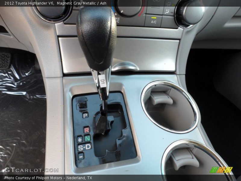 Magnetic Gray Metallic / Ash 2012 Toyota Highlander V6