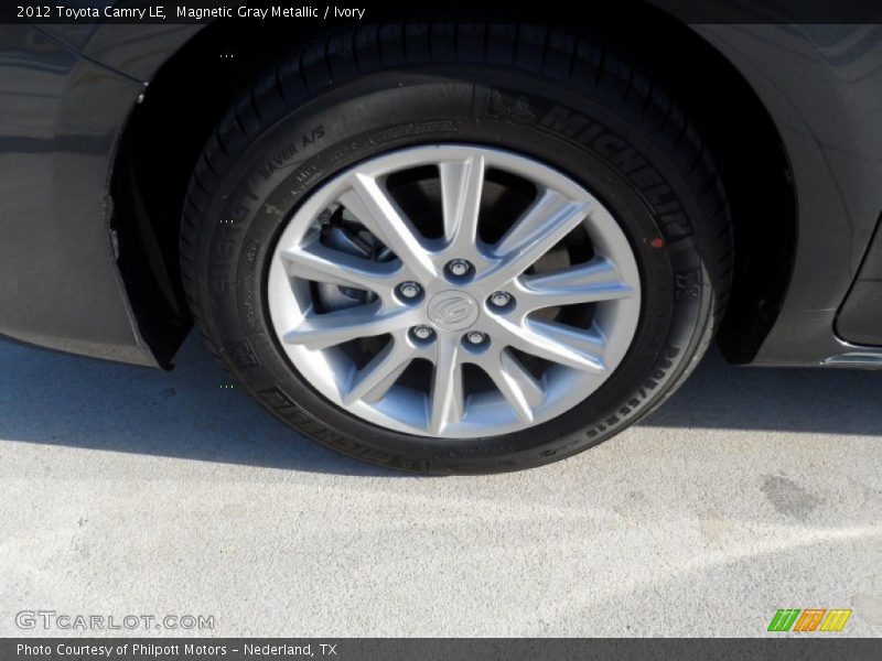 Magnetic Gray Metallic / Ivory 2012 Toyota Camry LE