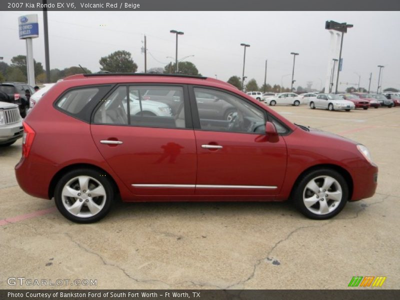 Volcanic Red / Beige 2007 Kia Rondo EX V6
