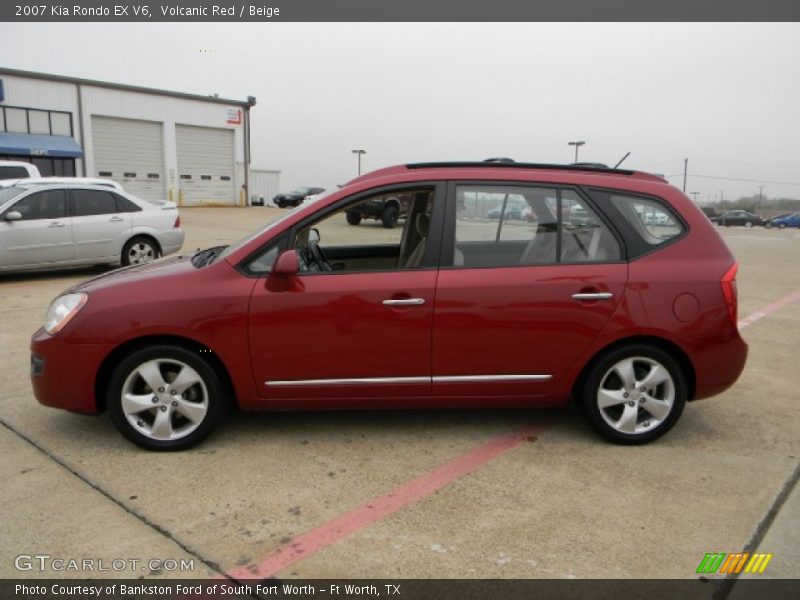 Volcanic Red / Beige 2007 Kia Rondo EX V6