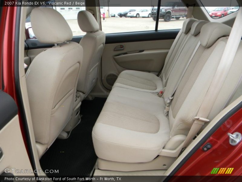 Volcanic Red / Beige 2007 Kia Rondo EX V6