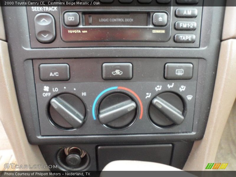 Cashmere Beige Metallic / Oak 2000 Toyota Camry CE