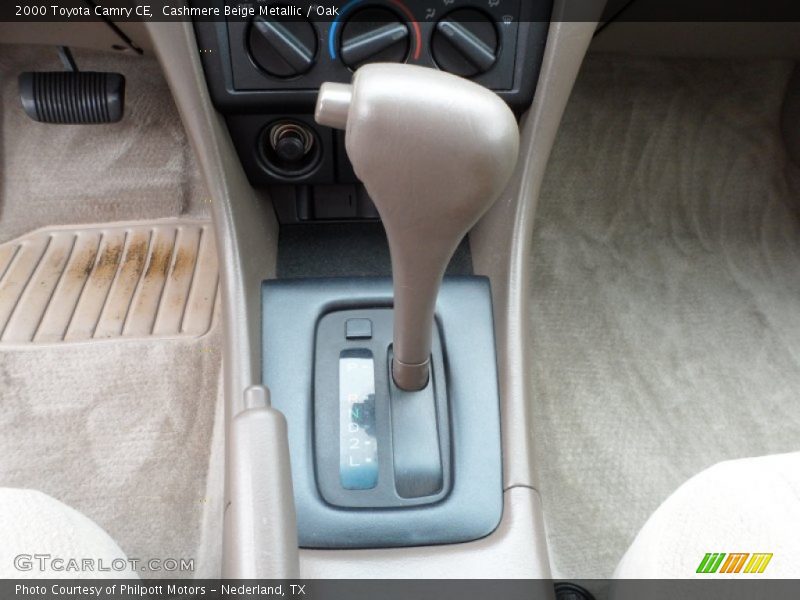 Cashmere Beige Metallic / Oak 2000 Toyota Camry CE