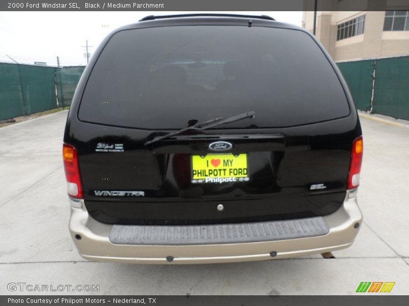 Black / Medium Parchment 2000 Ford Windstar SEL
