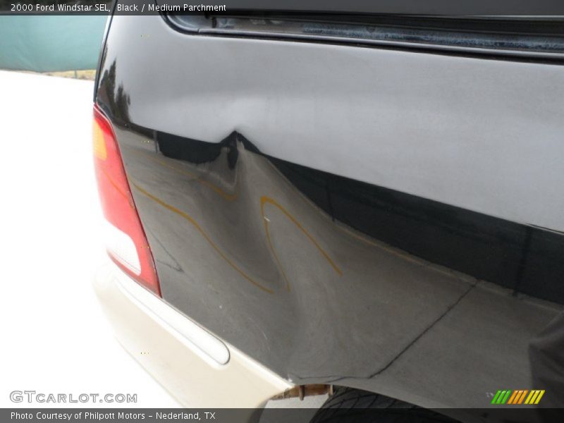 Black / Medium Parchment 2000 Ford Windstar SEL