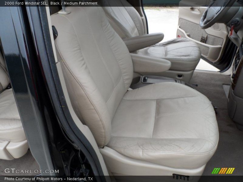 Black / Medium Parchment 2000 Ford Windstar SEL