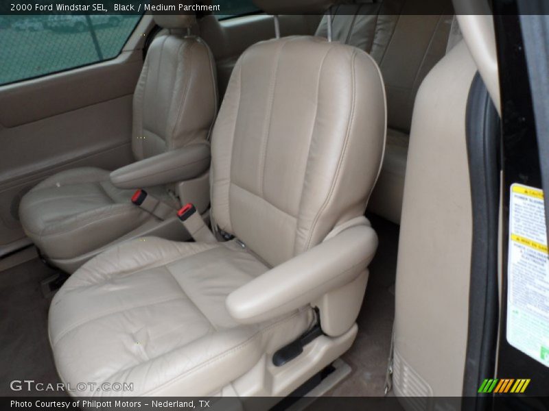 Black / Medium Parchment 2000 Ford Windstar SEL