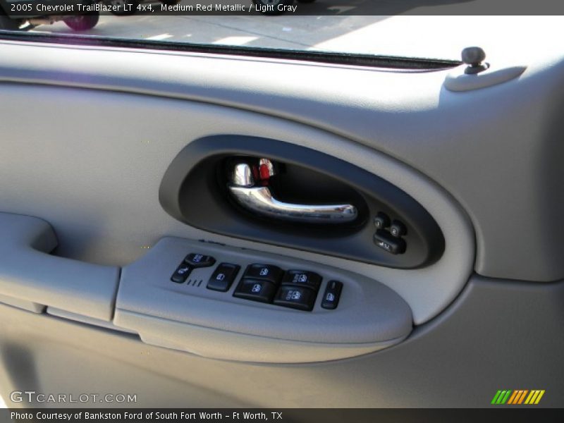 Medium Red Metallic / Light Gray 2005 Chevrolet TrailBlazer LT 4x4