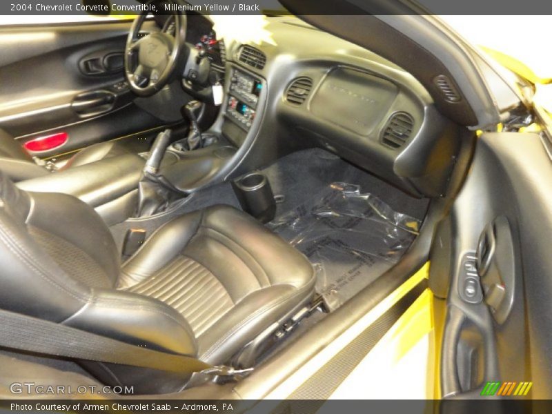 Millenium Yellow / Black 2004 Chevrolet Corvette Convertible