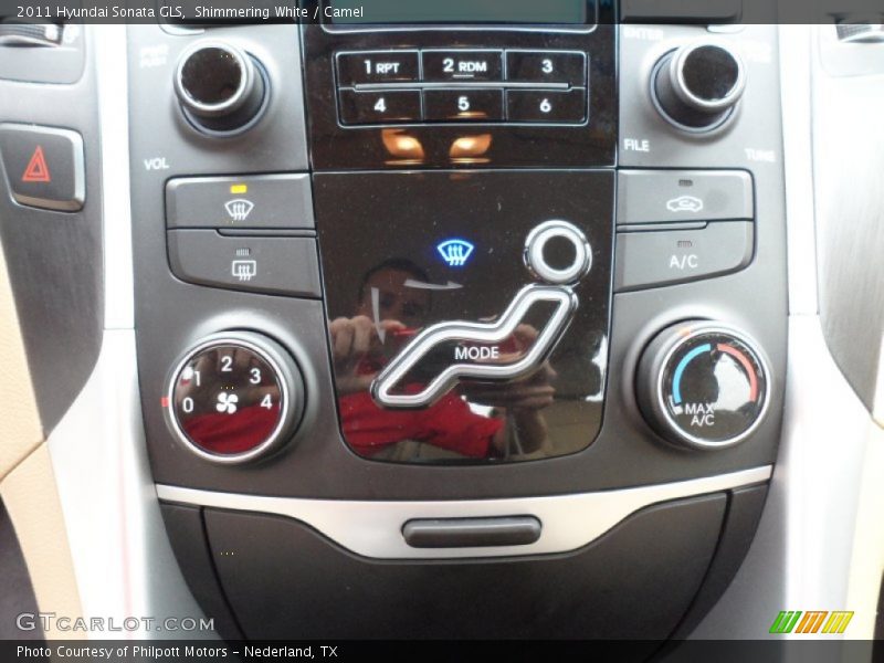 Controls of 2011 Sonata GLS