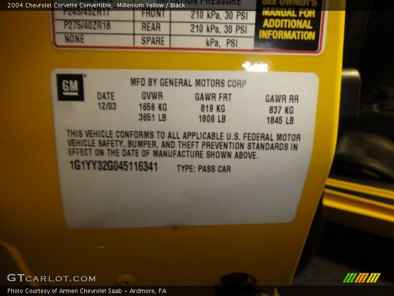Millenium Yellow / Black 2004 Chevrolet Corvette Convertible