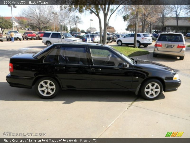 Black / Taupe 2000 Volvo S70