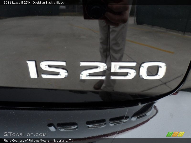  2011 IS 250 Logo