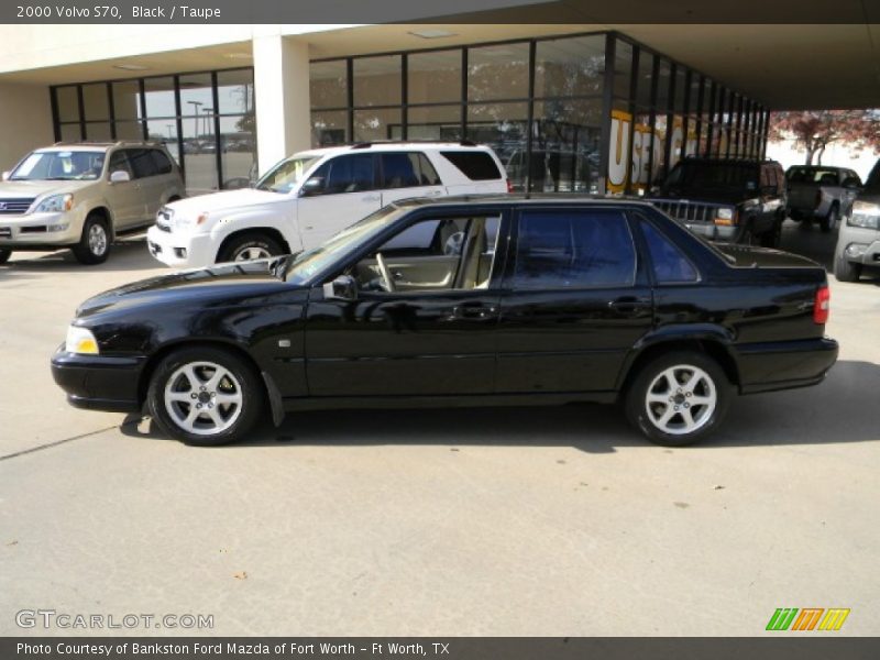 Black / Taupe 2000 Volvo S70