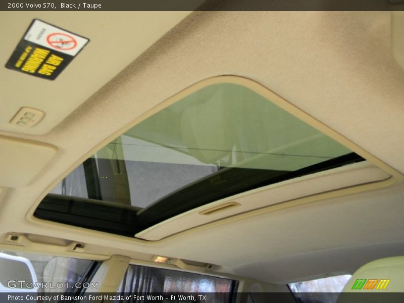 Black / Taupe 2000 Volvo S70