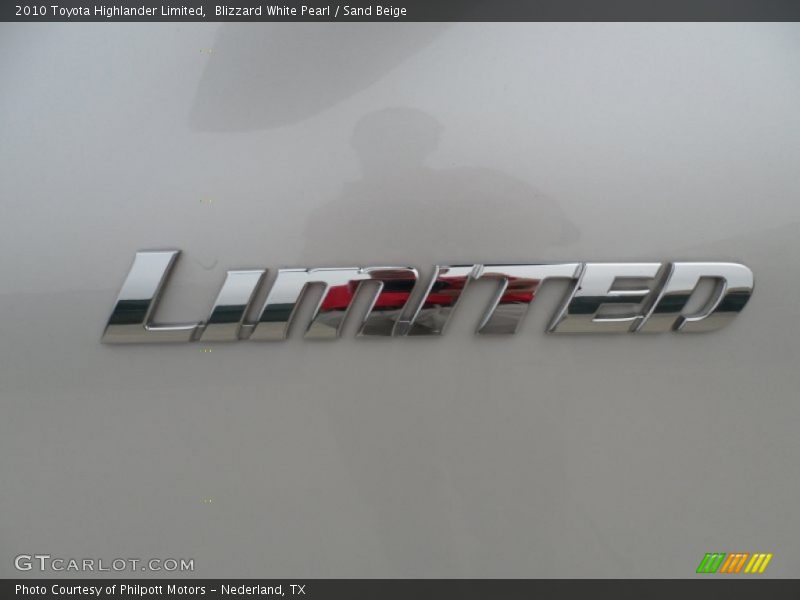 Blizzard White Pearl / Sand Beige 2010 Toyota Highlander Limited
