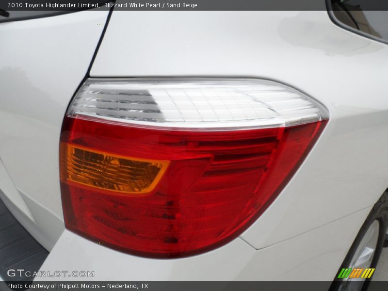 Blizzard White Pearl / Sand Beige 2010 Toyota Highlander Limited