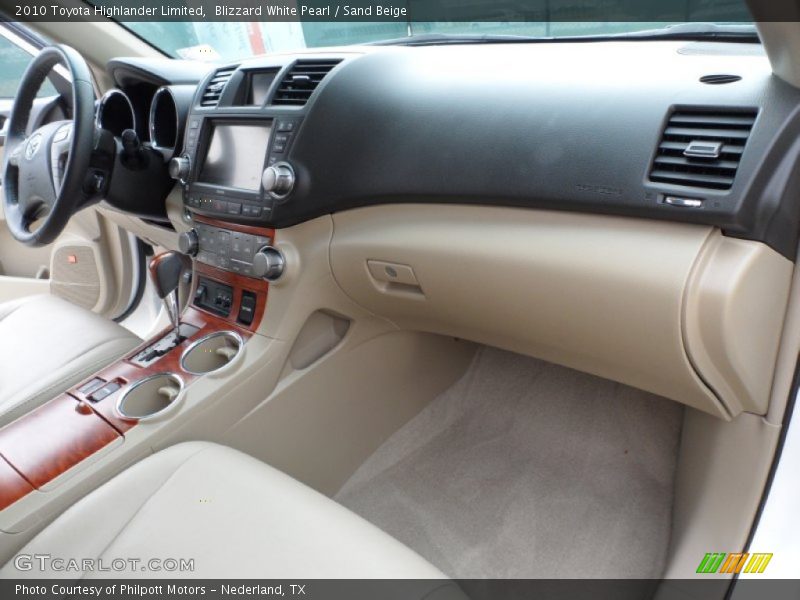 Blizzard White Pearl / Sand Beige 2010 Toyota Highlander Limited