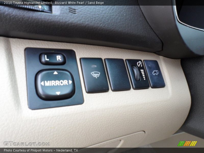 Blizzard White Pearl / Sand Beige 2010 Toyota Highlander Limited