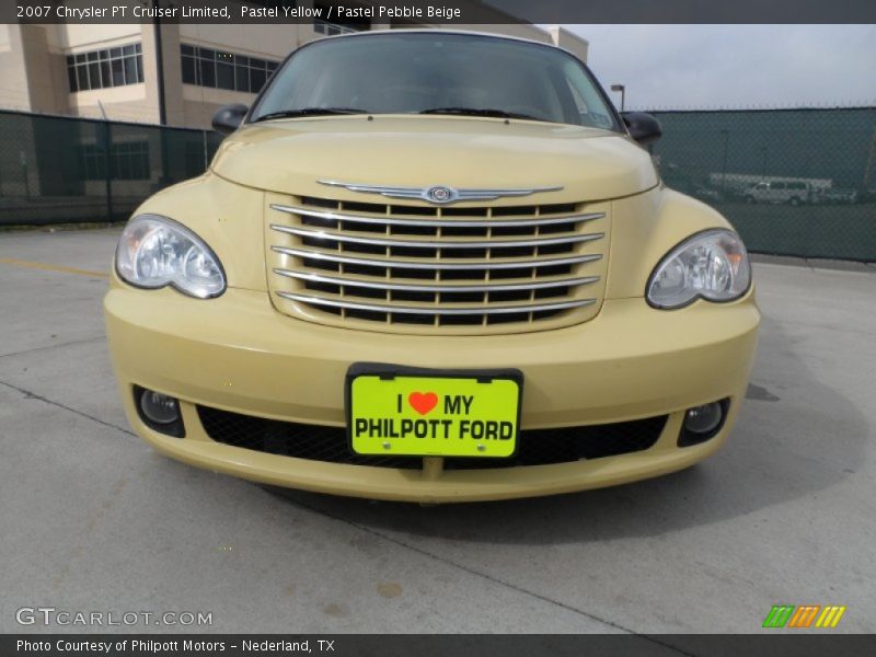 Pastel Yellow / Pastel Pebble Beige 2007 Chrysler PT Cruiser Limited