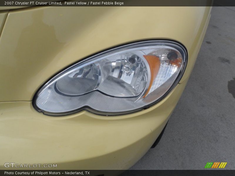 Pastel Yellow / Pastel Pebble Beige 2007 Chrysler PT Cruiser Limited
