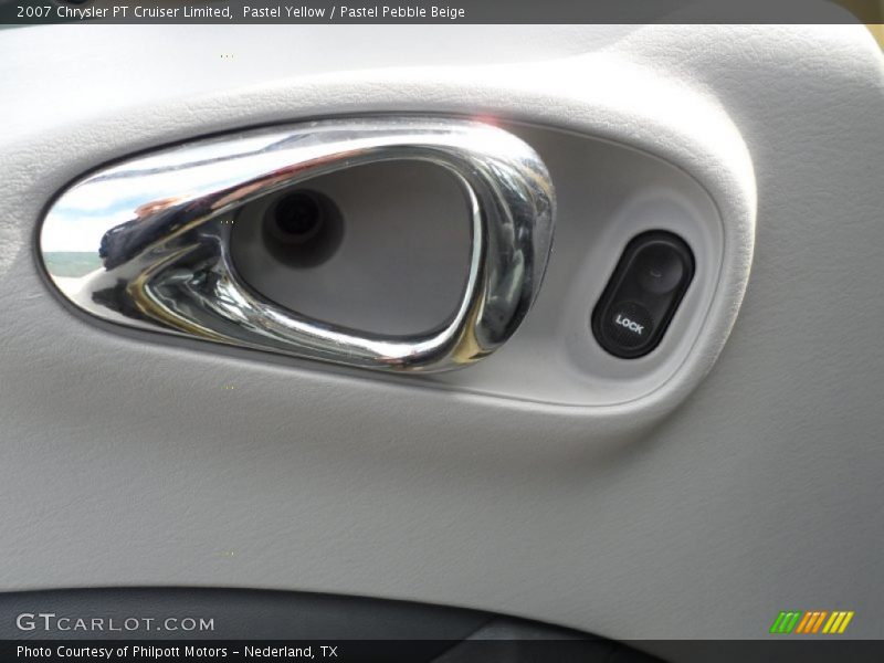 Pastel Yellow / Pastel Pebble Beige 2007 Chrysler PT Cruiser Limited