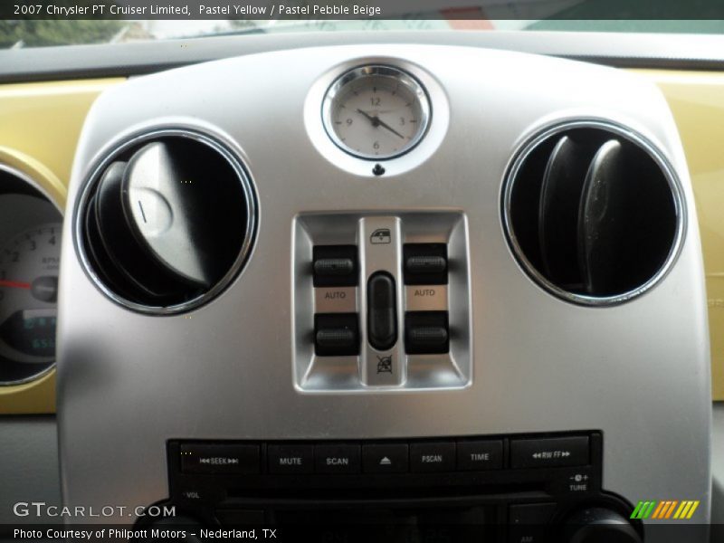 Pastel Yellow / Pastel Pebble Beige 2007 Chrysler PT Cruiser Limited