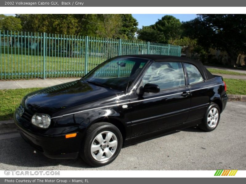 Black / Grey 2002 Volkswagen Cabrio GLX