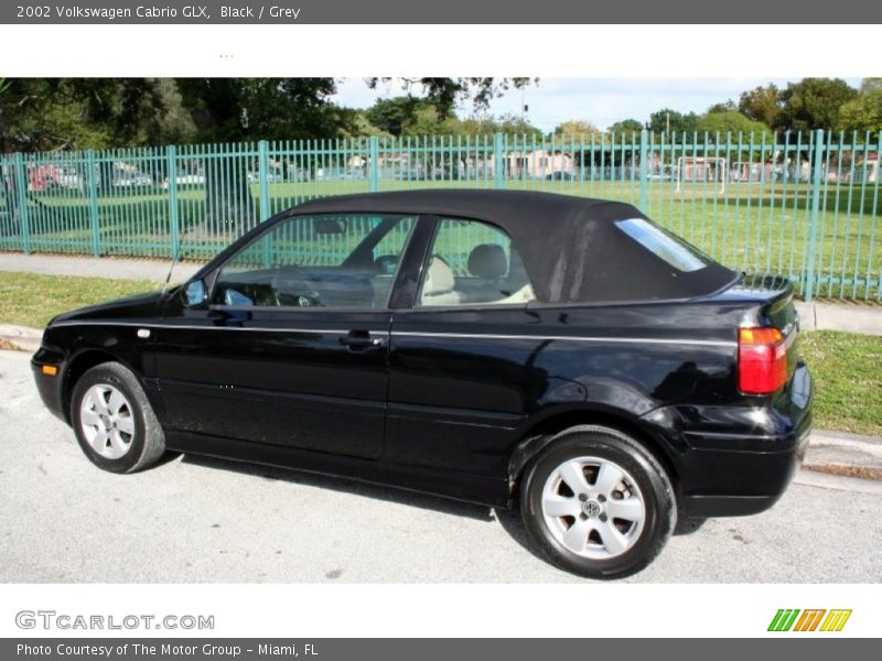 Black / Grey 2002 Volkswagen Cabrio GLX