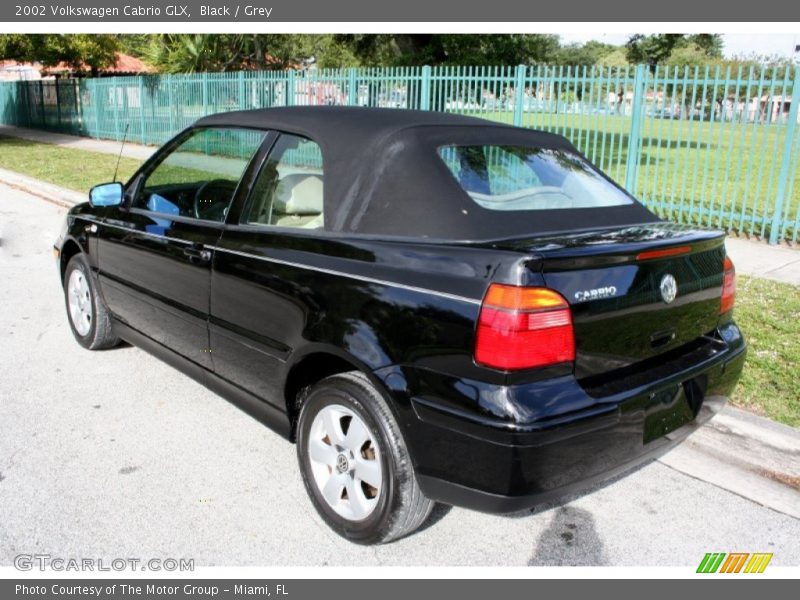Black / Grey 2002 Volkswagen Cabrio GLX