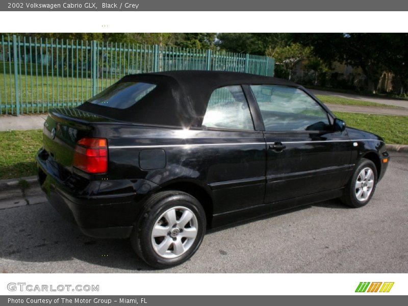Black / Grey 2002 Volkswagen Cabrio GLX