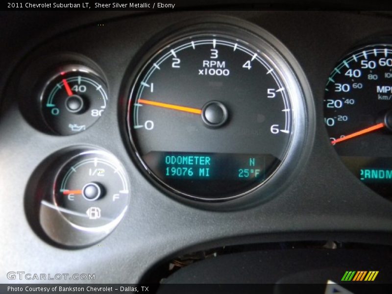 Sheer Silver Metallic / Ebony 2011 Chevrolet Suburban LT