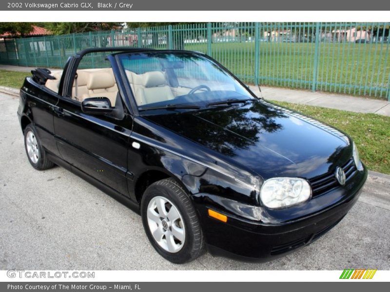 Black / Grey 2002 Volkswagen Cabrio GLX