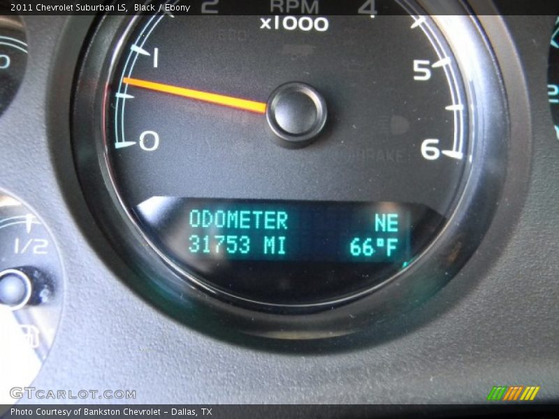 Black / Ebony 2011 Chevrolet Suburban LS