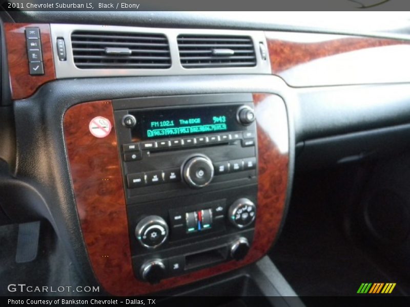 Black / Ebony 2011 Chevrolet Suburban LS