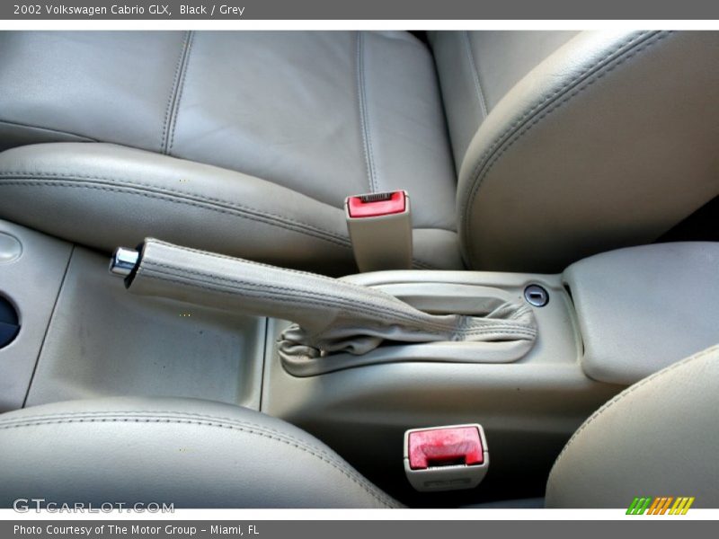 Black / Grey 2002 Volkswagen Cabrio GLX