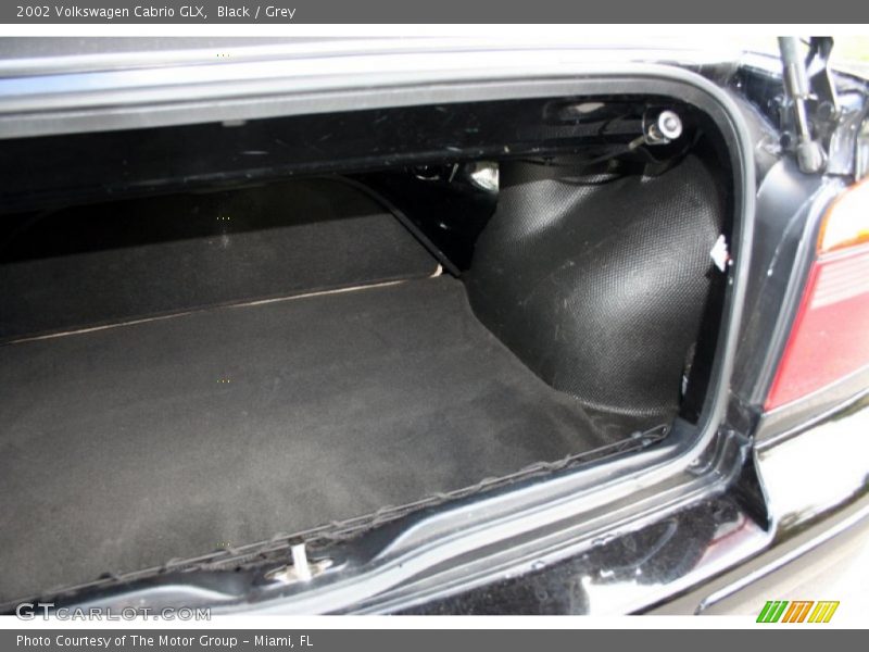 Black / Grey 2002 Volkswagen Cabrio GLX