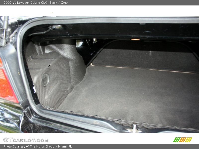 Black / Grey 2002 Volkswagen Cabrio GLX