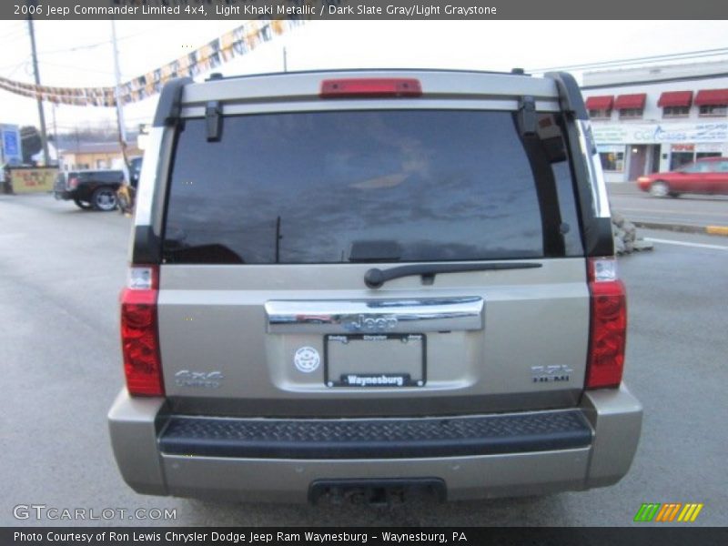 Light Khaki Metallic / Dark Slate Gray/Light Graystone 2006 Jeep Commander Limited 4x4